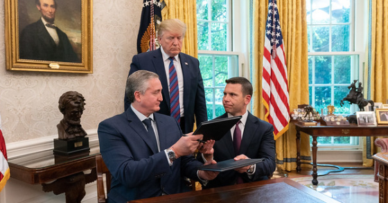 U.S. President Donald Trump on July 26 oversaw the signing of a “safe third country” agreement between the United States and Guatemala. // Photo: White House.
