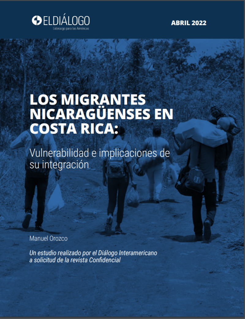 Report cover showing Nicaraguan migrants walking