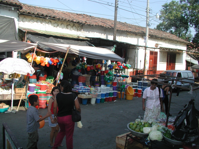Photo of market in El Salvador