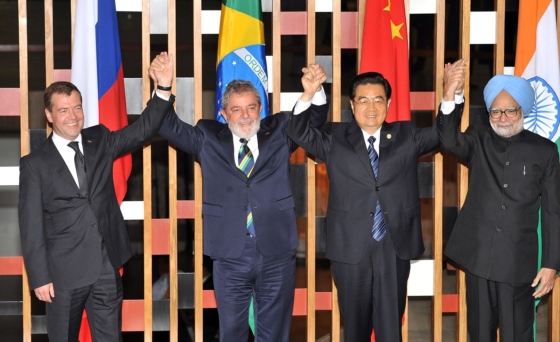 Photo of Lula, Hu Jintao, Manmohan Singh, and Dmitri Medvedev