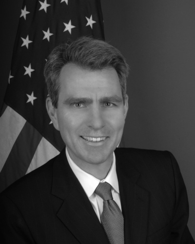 Photo of Ambassador Pyatt