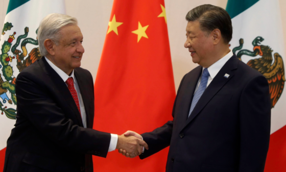 AMLO with Xi Jinping